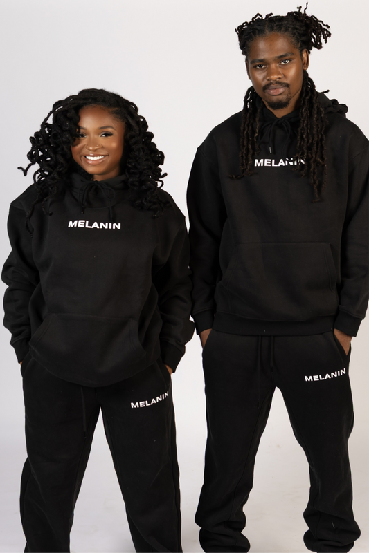 HOODIE AND SWEATPANTS