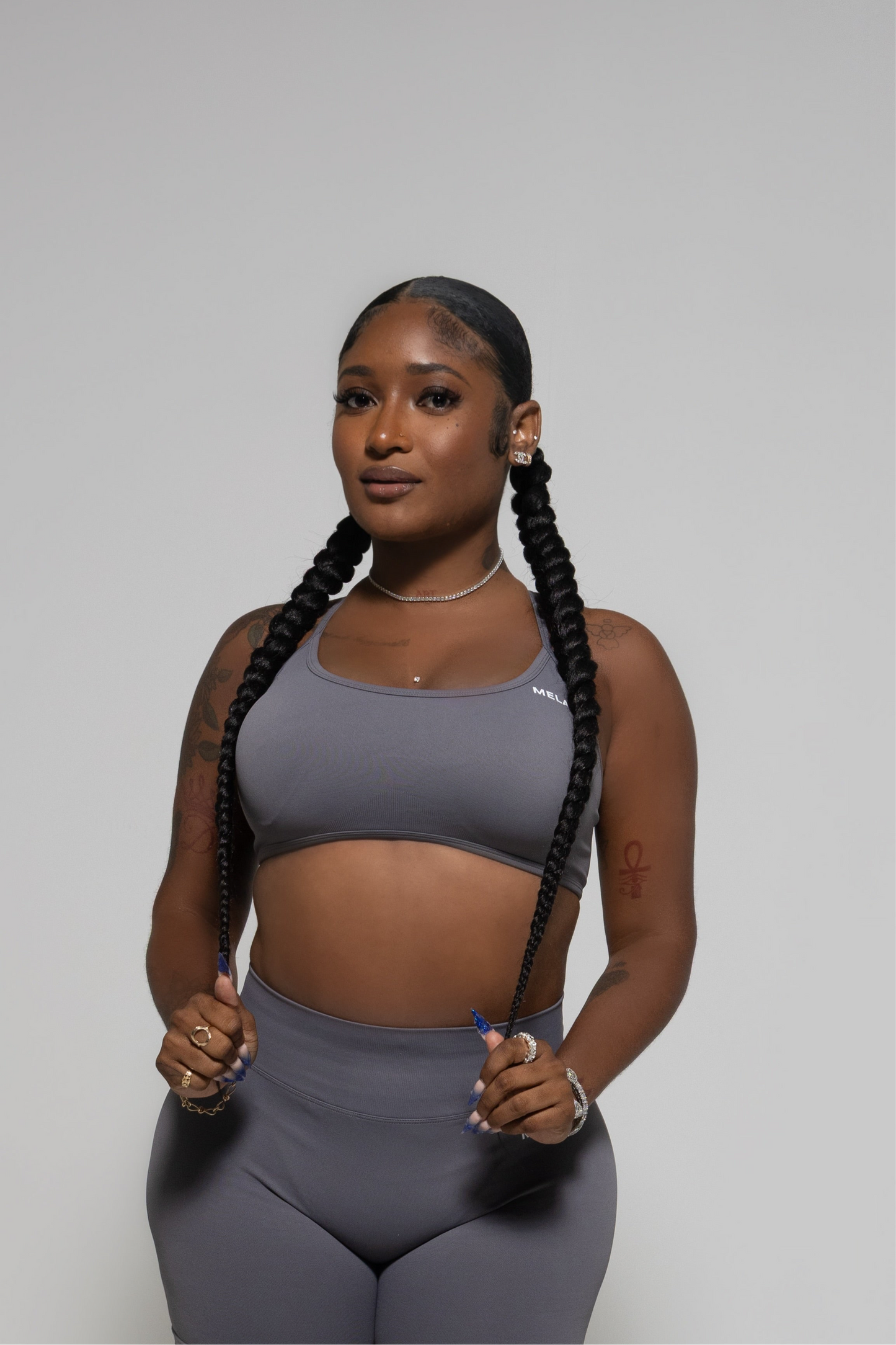 CRISS CROSS BACK SPORTS BRA