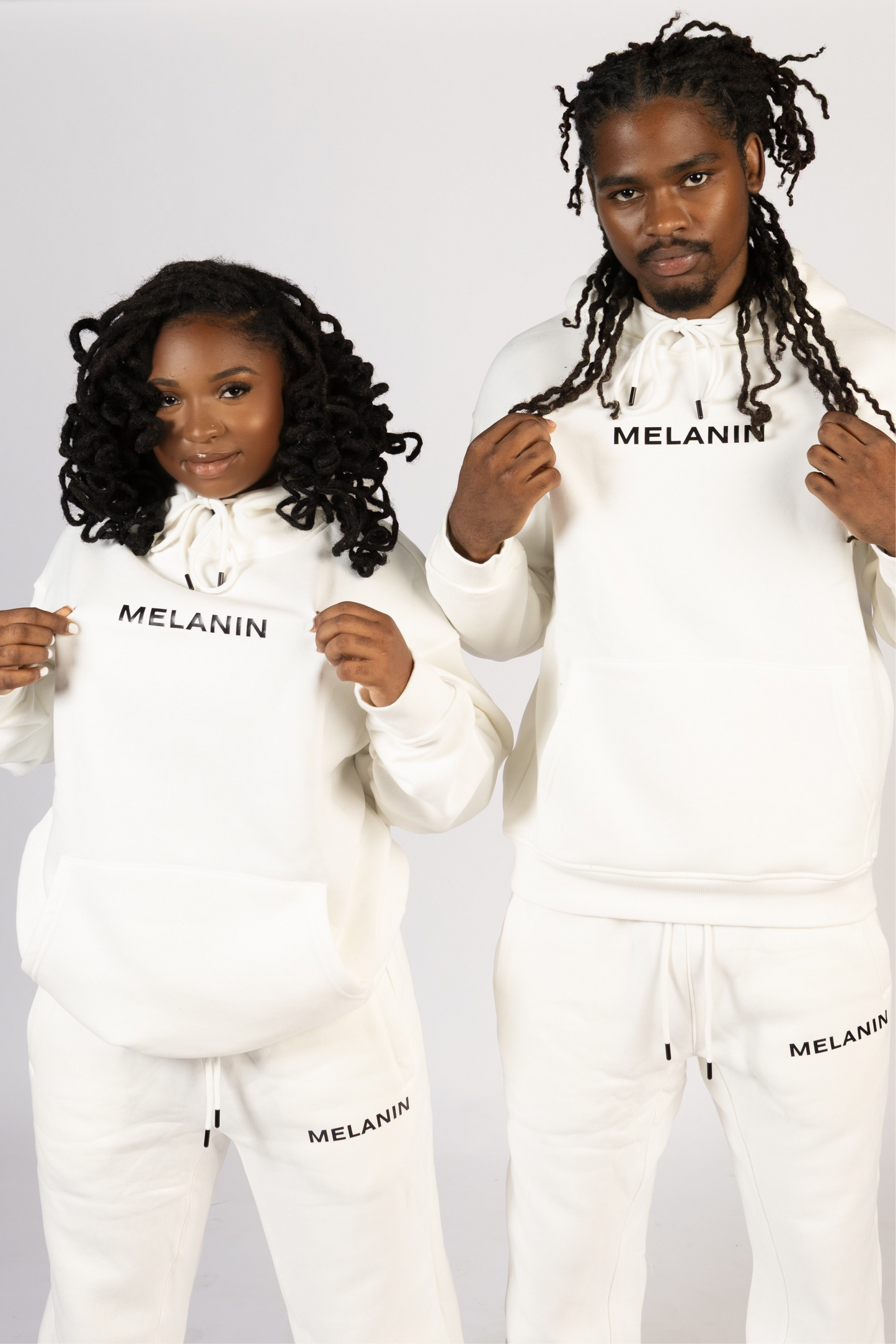 HOODIE AND SWEATPANTS