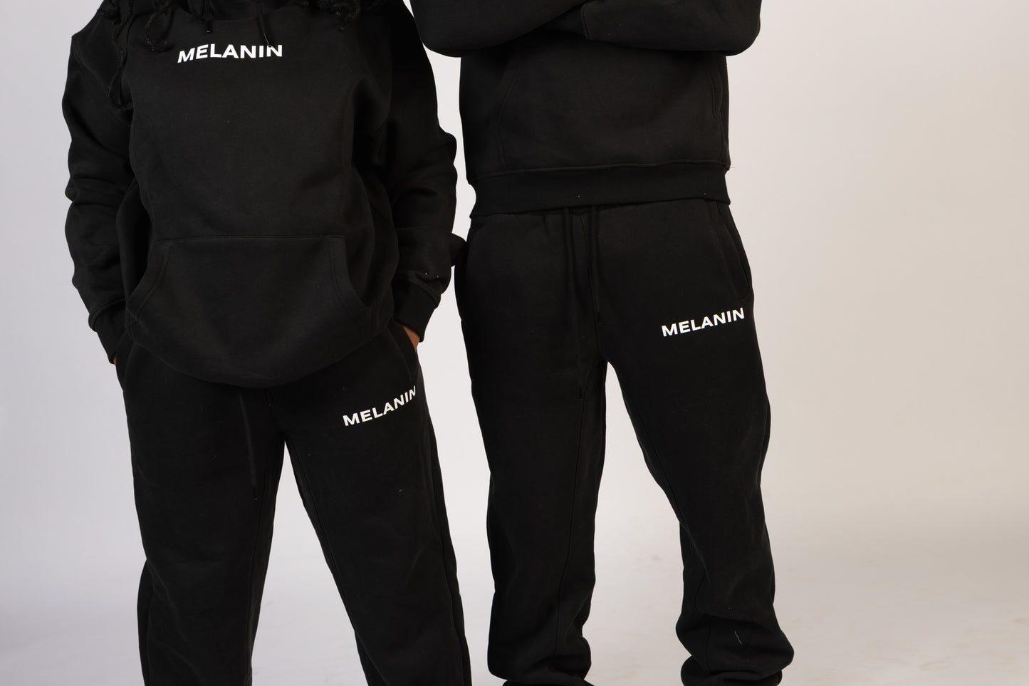 HOODIE AND SWEATPANTS