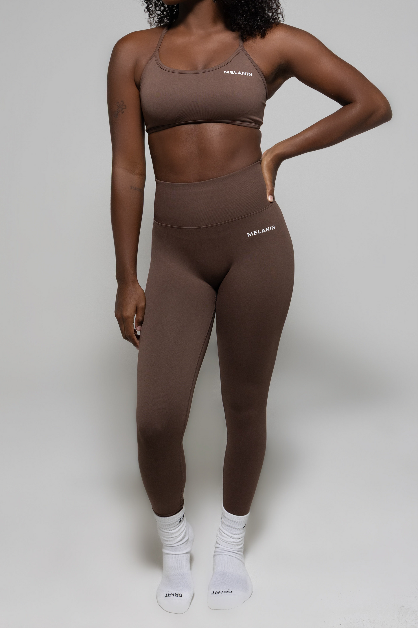 SEAMLESS LEGGINGS